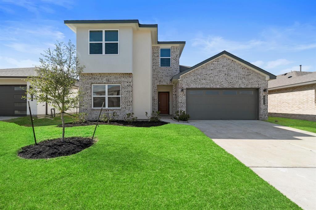 31 Desert Spring Ln in Manvel, TX - Building Photo