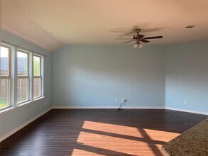 107 Arborside Dr in Waxahachie, TX - Building Photo - Building Photo