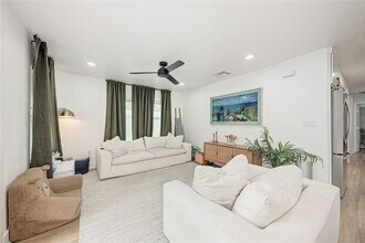 1607 Sweetbriar Ave in Austin, TX - Building Photo - Building Photo