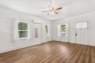 204 J St in Davis, CA - Building Photo - Building Photo
