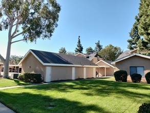 Pepperwood Villas in Ontario, CA - Building Photo - Building Photo