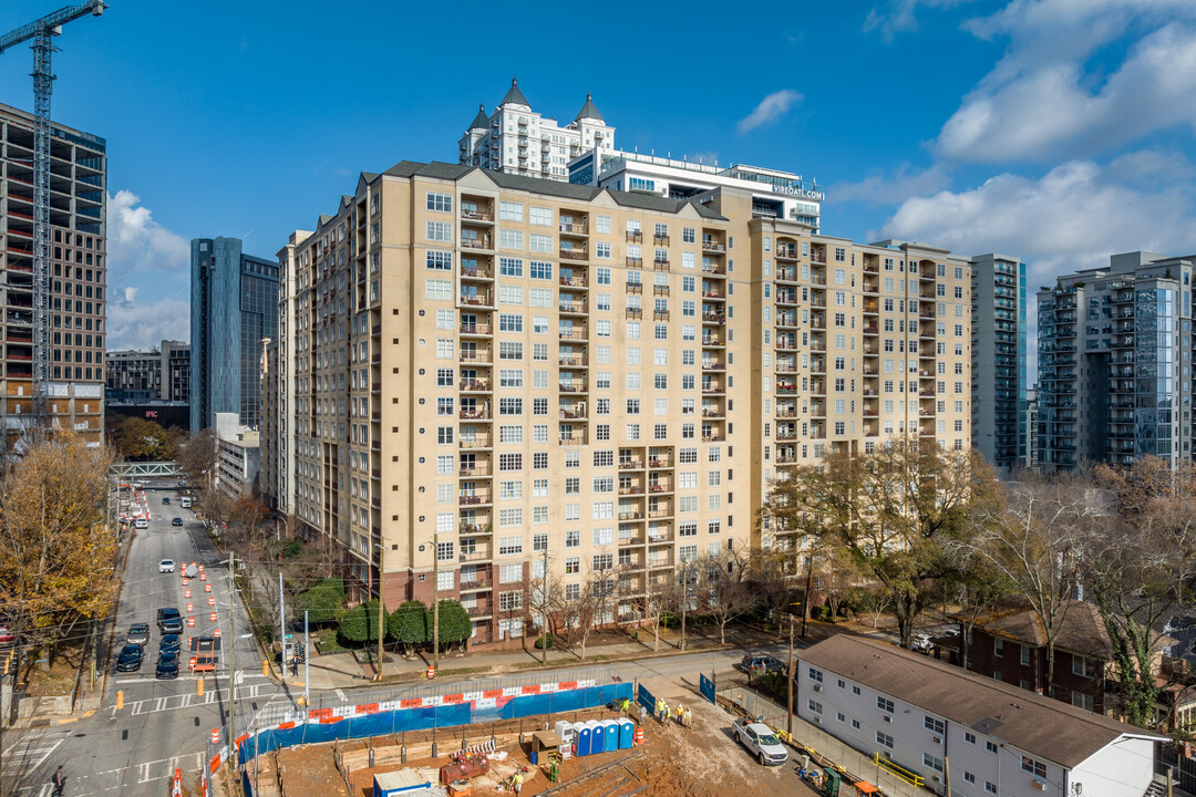 Park Central in Atlanta, GA - Building Photo