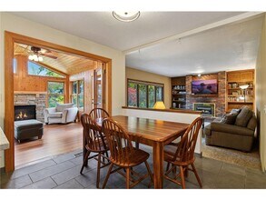 9933 Balmoral Ln in Eden Prairie, MN - Building Photo - Building Photo