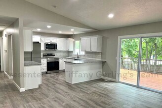 113 Mill Pond Dr in O'Fallon, MO - Building Photo - Building Photo