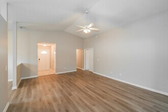 8760 Kersey Dr in Jacksonville, FL - Building Photo - Building Photo