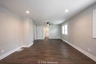 237 Villa Ave in Indianapolis, IN - Building Photo - Building Photo