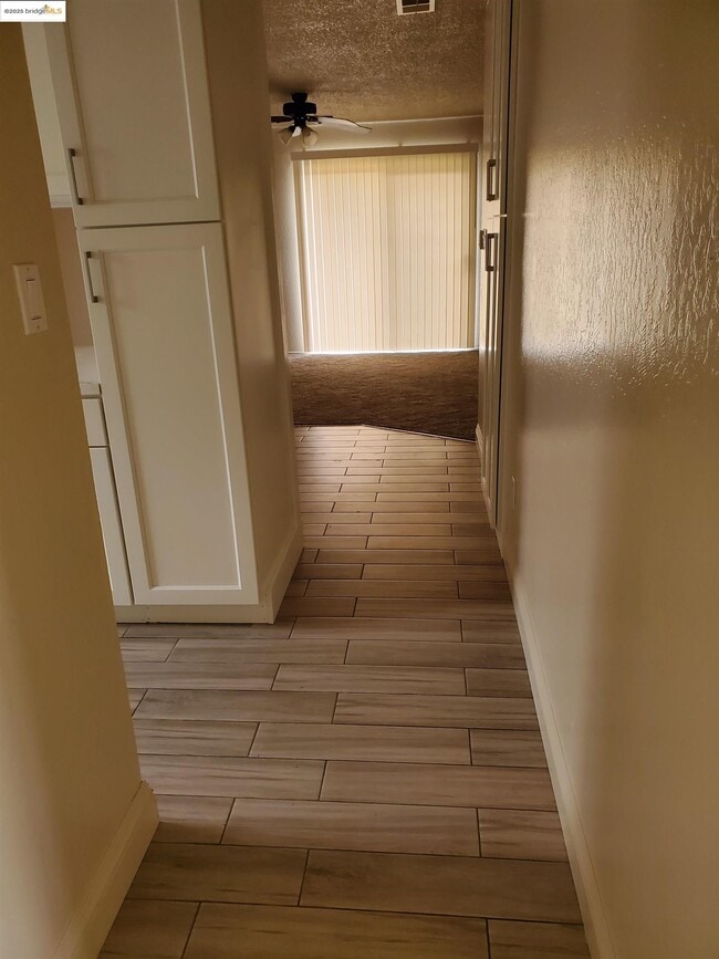4958 Driftwood Ct in Oakley, CA - Building Photo - Building Photo