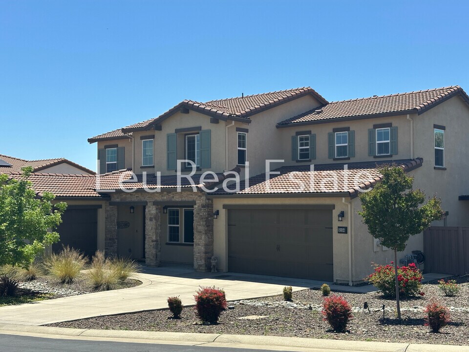 5256 Florentino Lp in El Dorado Hills, CA - Building Photo