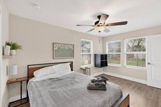 6279 Drew Dr in Virginia Beach, VA - Building Photo - Building Photo