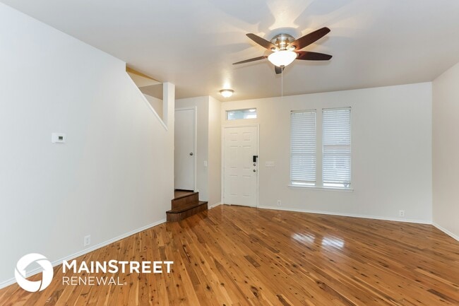 10620 Astor Dr, Unit CE17D in Fort Worth, TX - Building Photo - Building Photo