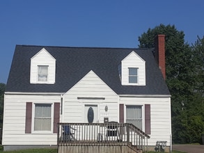 1501 N West St in Lima, OH - Building Photo - Building Photo