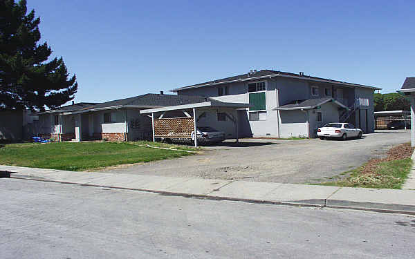 40783-40793 Max Dr in Fremont, CA - Building Photo