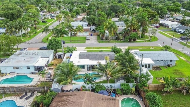 232 SW 13th St in Pompano Beach, FL - Building Photo - Building Photo