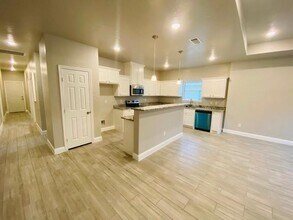 4404 W Harris St in Greenville, TX - Building Photo - Building Photo