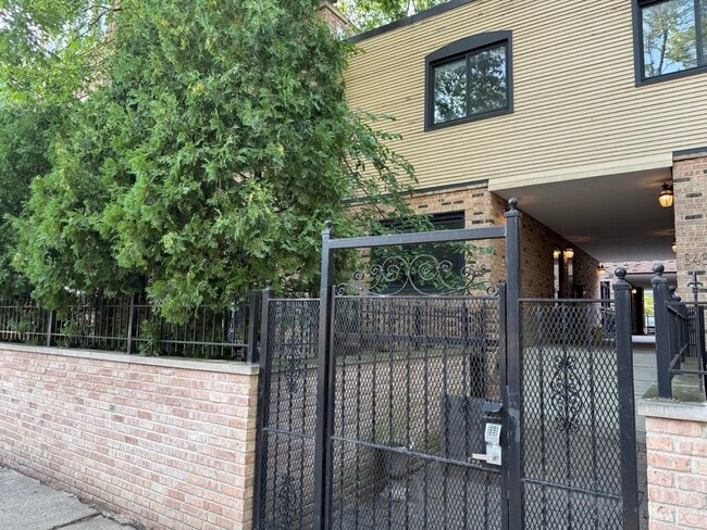 property at 648 W Belden Ave