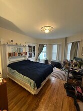 33 Stone Ave, Unit 1R in Somerville, MA - Building Photo - Building Photo