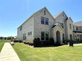 212 Venice Ave in Flower Mound, TX - Building Photo