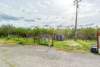 2300 Tim Bell Rd in Waterford, CA - Building Photo - Building Photo
