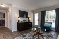 Deep River Pointe Apartments in High Point, NC - Building Photo - Interior Photo