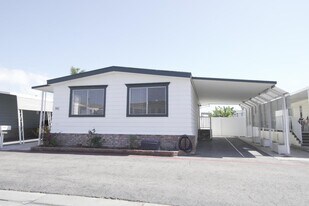 20701 Beach Blvd in Huntington Beach, CA - Building Photo