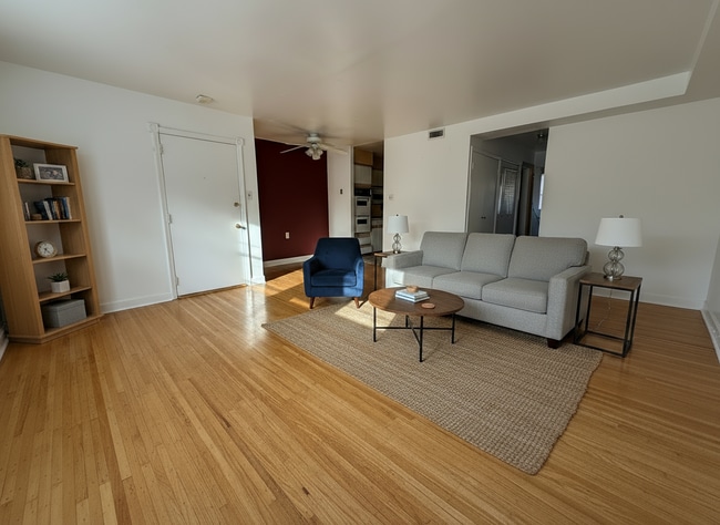 6901 Valley Ave in Philadelphia, PA - Building Photo - Building Photo