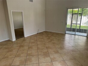 314 Terracina Dr in Sanford, FL - Building Photo - Building Photo