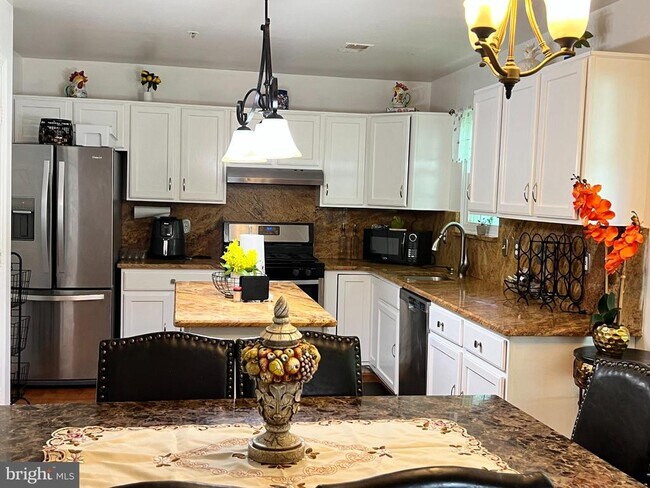 4407 21st Ave in Temple Hills, MD - Building Photo - Building Photo