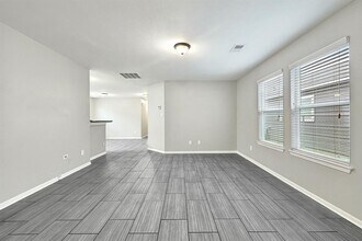 5813 Cebra St in Houston, TX - Building Photo - Building Photo