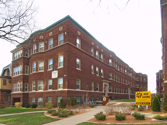 Maryland Court in Milwaukee, WI - Building Photo - Building Photo