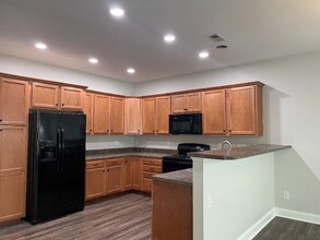 1105 Circandian Ct in Morrisville, NC - Building Photo - Building Photo