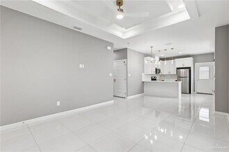 25 Violet Ave W in Pharr, TX - Building Photo - Building Photo