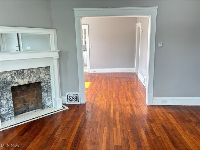 1278 E 115th St in Cleveland, OH - Foto de edificio - Building Photo