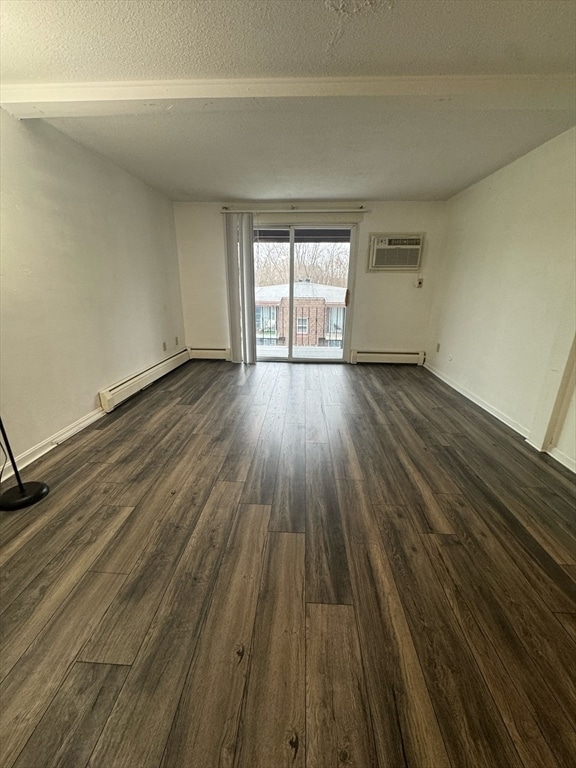 668 Robbins Ave in Dracut, MA - Building Photo - Building Photo