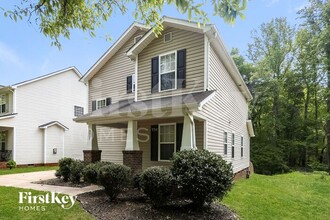 8827 Twisted Pine Dr in Charlotte, NC - Building Photo - Building Photo