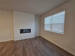 1712 Harper Lily Ln in Lawrenceville, GA - Building Photo - Building Photo