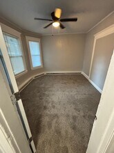 129 Congress Ave, Unit #1 in Waterbury, CT - Foto de edificio - Building Photo