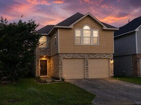 10903 Windfern Lakes St in Houston, TX - Building Photo