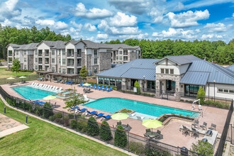 Auberge of Tyler in Tyler, TX - Building Photo - Building Photo