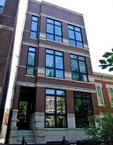 2042 N Racine Ave, Unit 1 in Chicago, IL - Building Photo