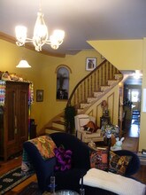 2008 E Baltimore St in Baltimore, MD - Foto de edificio - Building Photo