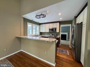 15 Linden Hill Way SW in Leesburg, VA - Building Photo - Building Photo