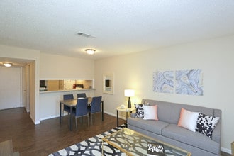 Bay Colony in Killeen, TX - Foto de edificio - Interior Photo