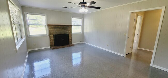 82 Trails End Rd in Quincy, FL - Building Photo - Building Photo