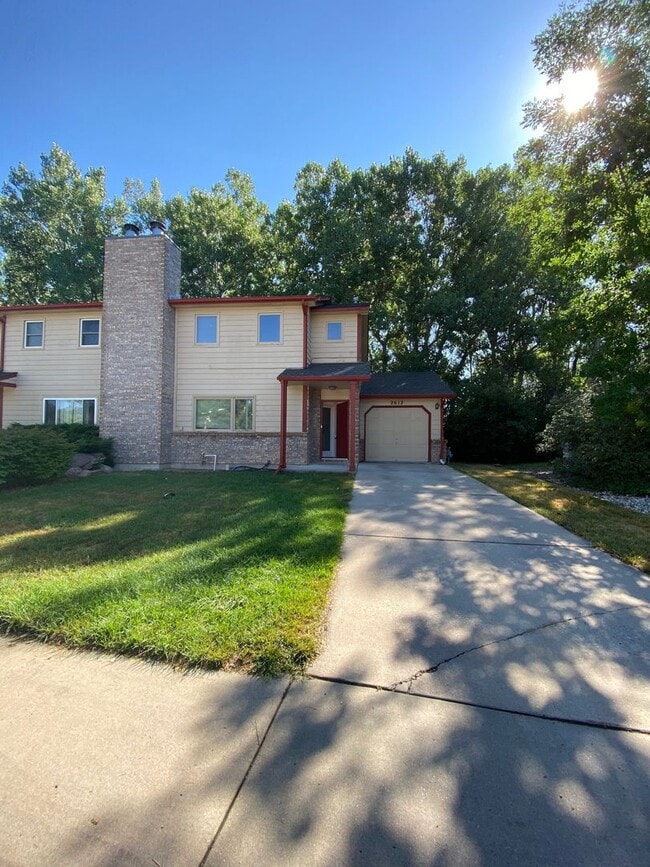 property at 2612 Somerville Ct