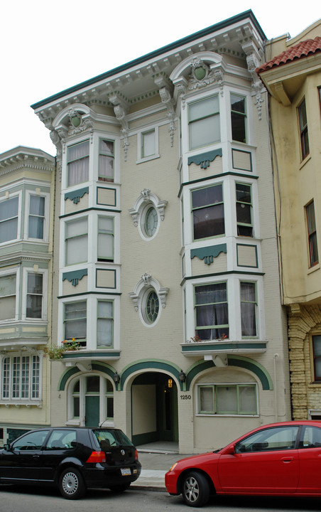 1250 Taylor St in San Francisco, CA - Building Photo