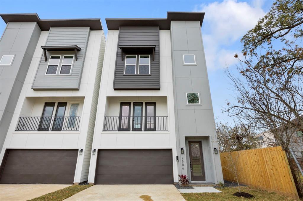 2512 Anita St in Houston, TX - Building Photo