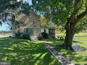 75 Western Ave in Parkesburg, PA - Building Photo - Building Photo