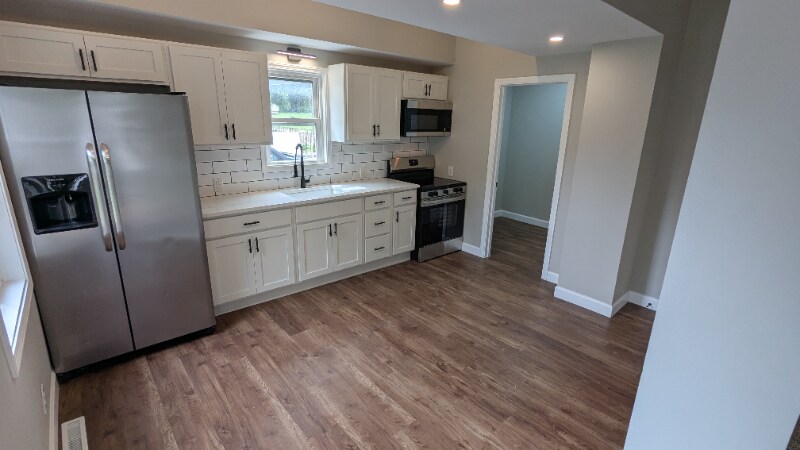 569 W Main St in Newark, OH - Building Photo