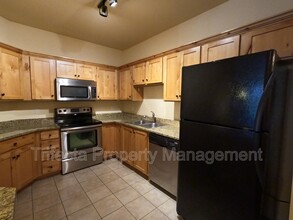 2445 Windrow Dr in Fort Collins, CO - Building Photo - Building Photo