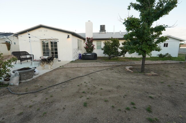 6501 Dungan St NE in Albuquerque, NM - Building Photo - Building Photo